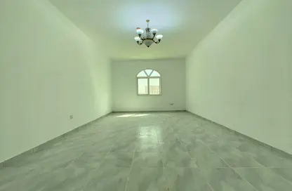 Apartment - 3 Bedrooms - 3 Bathrooms for rent in Al Jazeera Street - Fereej Bin Mahmoud North - Fereej Bin Mahmoud - Doha