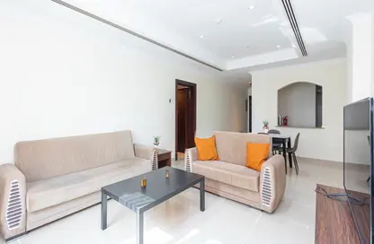 Apartment - 1 Bedroom - 2 Bathrooms for rent in Tower 28 - Porto Arabia - The Pearl Island - Doha