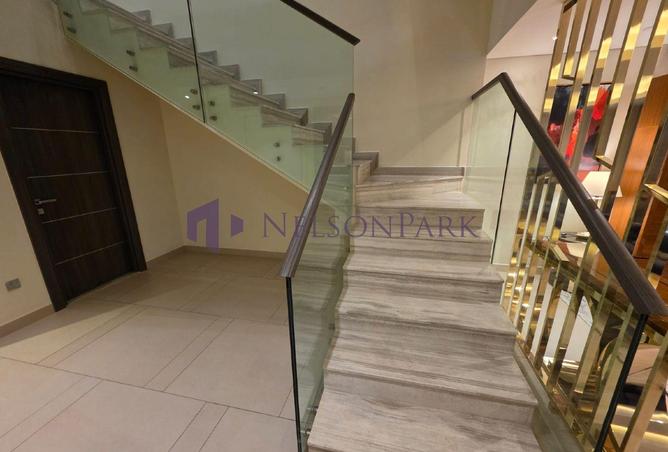 975280 - Property Image 3