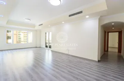 Apartment - 2 Bedrooms - 3 Bathrooms for sale in East Porto Drive - Porto Arabia - The Pearl Island - Doha