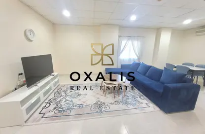 Apartment - 2 Bedrooms - 2 Bathrooms for rent in Al Sadd Road - Al Sadd - Doha