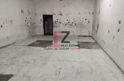 Empty Room image for: Shop - Studio - 1 Bathroom for rent in New Al Ghanim - Al Ghanim - Doha, Image 1