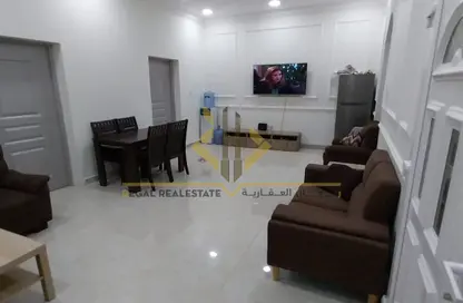 Apartment - 2 Bedrooms - 1 Bathroom for rent in Al Markhiya - Doha