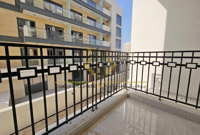 937877 - Property Image 2