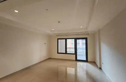 Apartment - 1 Bedroom - 2 Bathrooms for rent in Tower 14 - Porto Arabia - The Pearl Island - Doha Apartment - 1 Bedroom - 2 Bathrooms for rent in Tower 14 - Porto Arabia - The Pearl Island - Doha