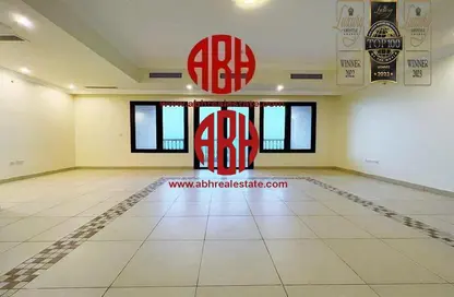 Apartment - 2 Bedrooms - 3 Bathrooms for rent in East Porto Drive - Porto Arabia - The Pearl Island - Doha