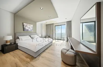 Apartment - 2 Bedrooms - 3 Bathrooms for sale in Marina Tower 23 - Marina District - Lusail