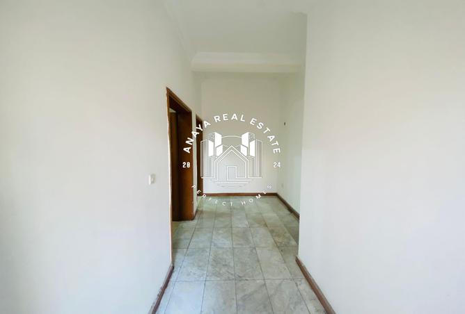 1000198 - Property Image 2