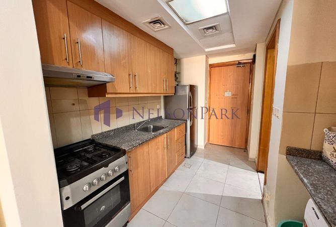 955681 - Property Image 3