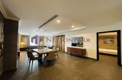 Apartment - 2 Bedrooms - 2 Bathrooms for rent in East Porto Drive - Porto Arabia - The Pearl Island - Doha