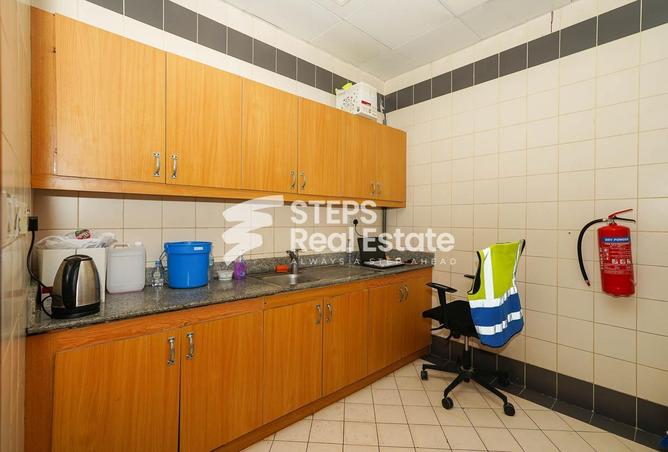 978169 - Property Image 2