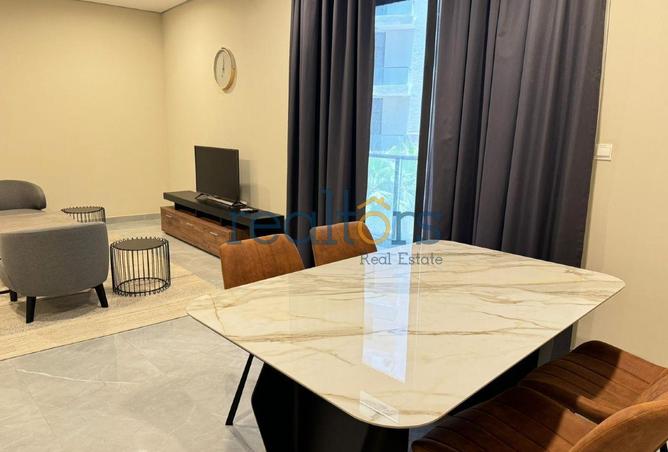 953432 - Property Image 2