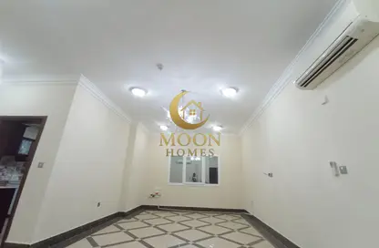 Apartment - 2 Bedrooms - 2 Bathrooms for rent in Al Muntazah Street - Al Muntazah - Doha