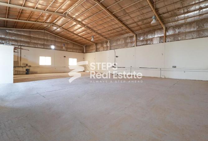 956354 - Property Image 2