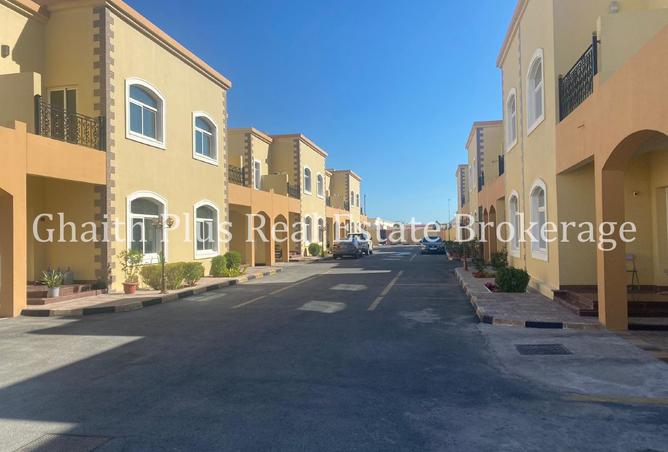 931509 - Property Image 2