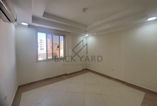 958296 - Property Image 3