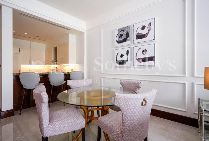 884452 - Property Image 2