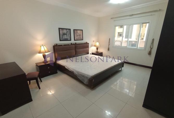 824596 - Property Image 2