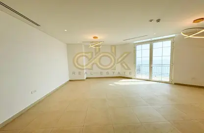 Apartment - 2 Bedrooms - 3 Bathrooms for rent in Floresta Gardens - Floresta Gardens - The Pearl Island - Doha