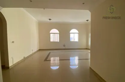 شقة - 2 غرف نوم - 2 حمامات للايجار في شارع نجمه - نجمة - الدوحة