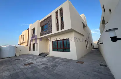 Villa - 7 Bedrooms for rent in Al Duhail South - Al Duhail - Doha