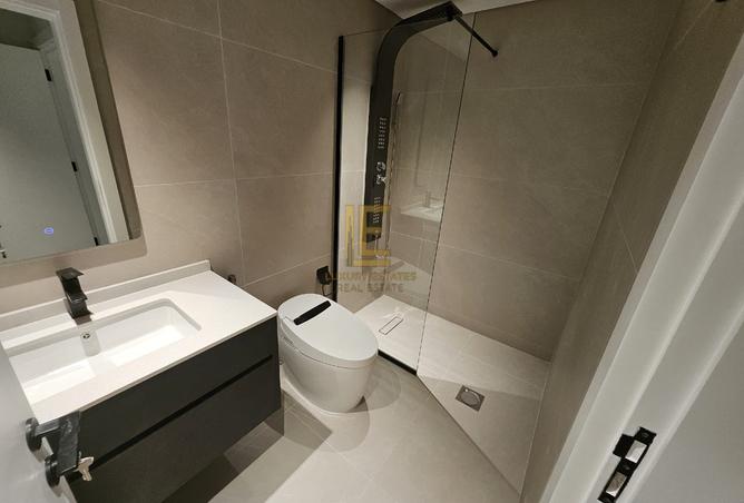 874350 - Property Image 2