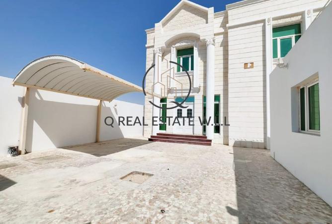 968341 - Property Image 2