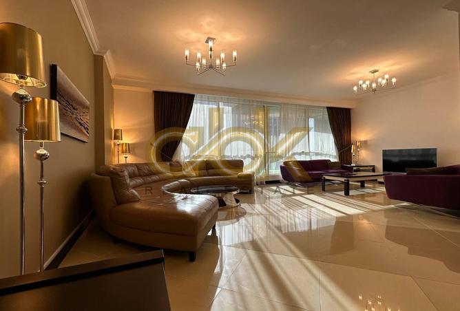 939043 - Property Image 2