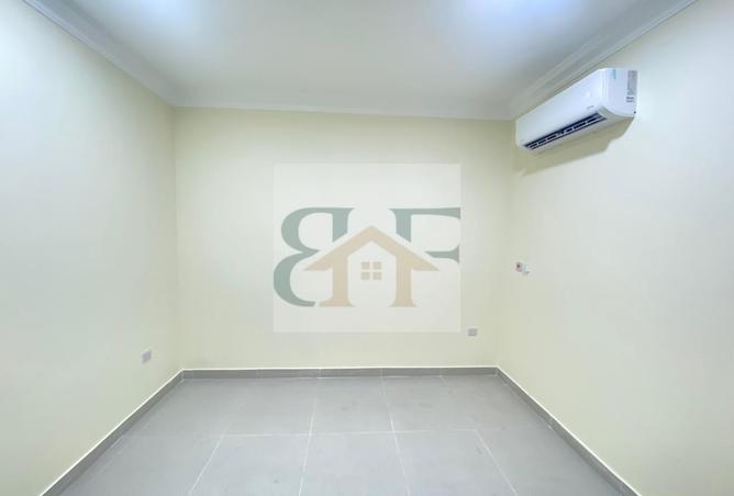 994270 - Property Image 2