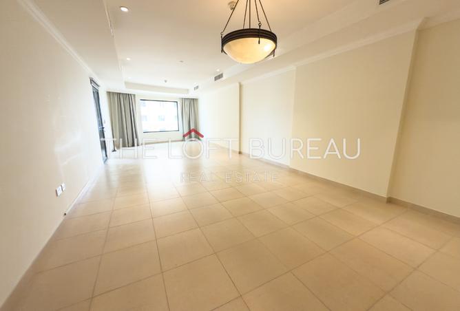 893163 - Property Image 2