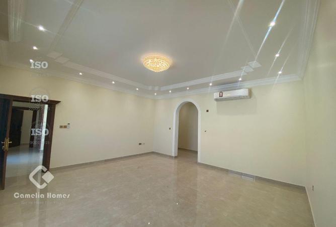 977867 - Property Image 3