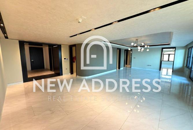 960747 - Property Image 2