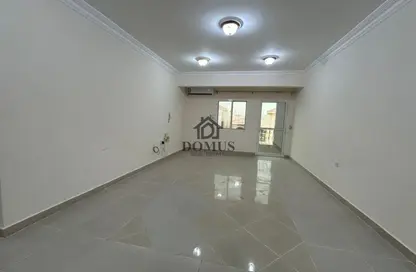 Apartment - 2 Bedrooms - 2 Bathrooms for rent in Tadmur Street - Old Airport Road - Doha