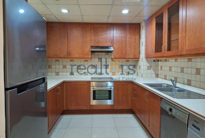 943422 - Property Image 2