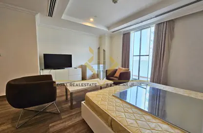Apartment - Studio - 1 Bathroom for rent in Viva Bahriyah - The Pearl Island - Doha