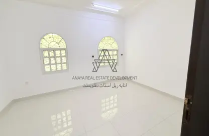 فيلا - 2 غرف نوم - 1 حمام للايجار في فلل عين خالد - عين خالد - الدوحة