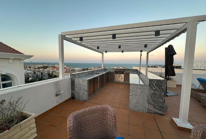 929153 - Property Image 2