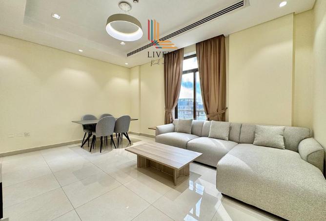 999873 - Property Image 3