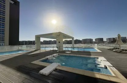 Apartment - 2 Bedrooms - 3 Bathrooms for sale in Boulevard View - Yasmeen City - Lusail