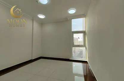 Apartment - 2 Bedrooms - 2 Bathrooms for rent in Al Mansoura - Al Mansoura - Doha