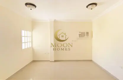 شقة - 2 غرف نوم - 2 حمامات للايجار في منتزه 7 - المنتزه - الدوحة