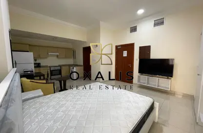 Apartment - Studio - 1 Bathroom for rent in Al Doha Plaza - Al Sadd - Al Sadd - Doha