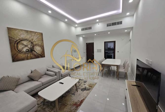 955940 - Property Image 2