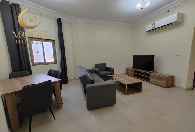 984653 - Property Image 2