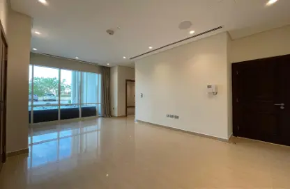 Apartment - 1 Bedroom - 2 Bathrooms for rent in East Porto Drive - Porto Arabia - The Pearl Island - Doha Apartment - 1 Bedroom - 2 Bathrooms for rent in East Porto Drive - Porto Arabia - The Pearl Island - Doha