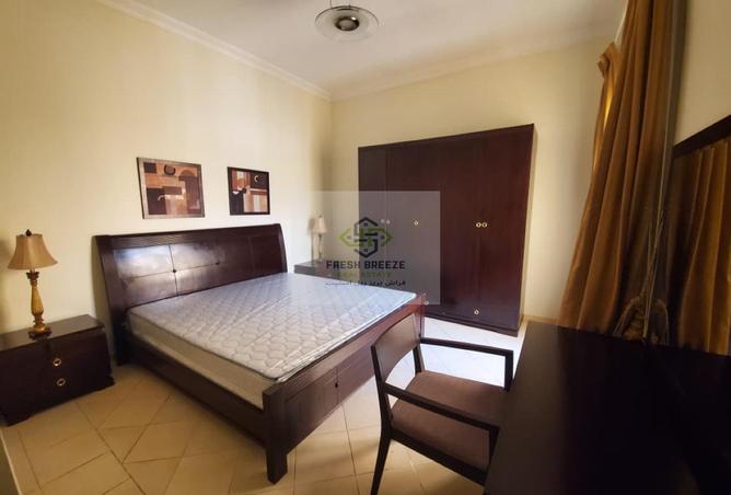 979837 - Property Image 3