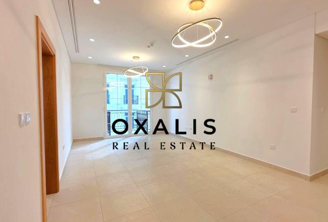 987837 - Property Main Image