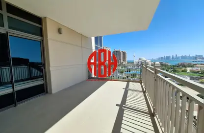 Apartment - 3 Bedrooms - 4 Bathrooms for rent in Abraj Bay - Abraj Quartiers - The Pearl Island - Doha