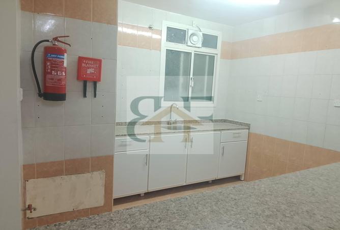 954285 - Property Image 3