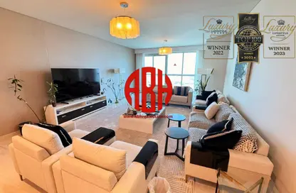 Apartment - 3 Bedrooms - 4 Bathrooms for rent in Marina Tower 02 - Marina District - Lusail